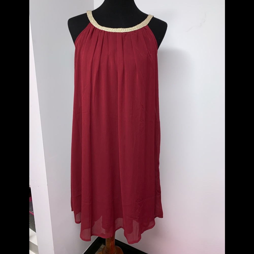 Maroon dress with gold collar